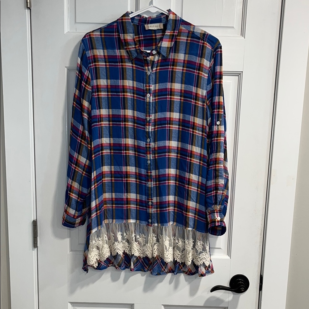altar’d state Plaid Button Down with Lace Detail and Rollable Sleeves Size Small